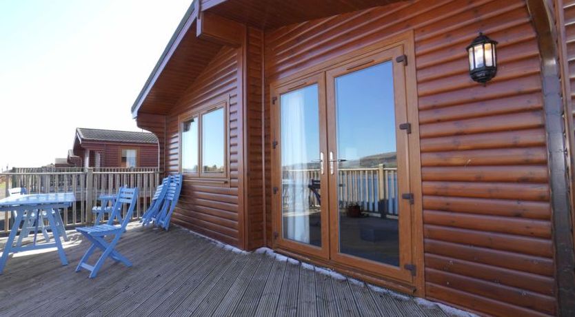 Photo of Loch Leven Lodge 11
