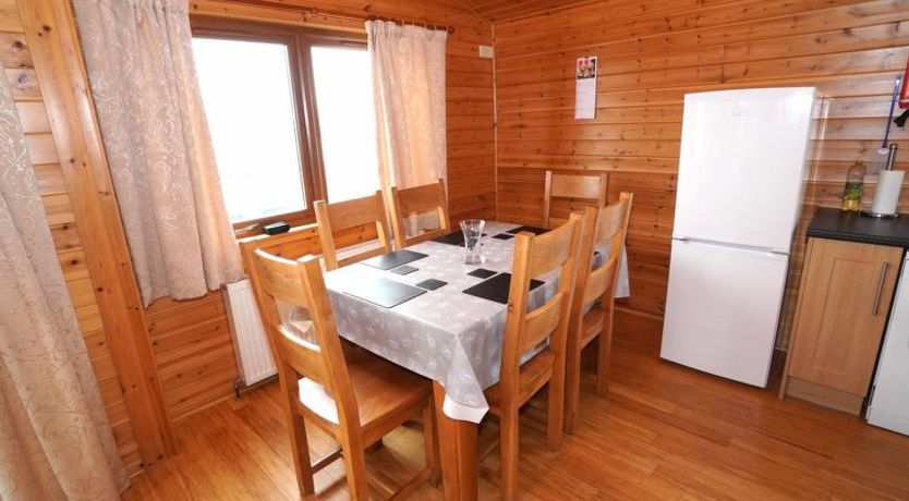 Photo of Loch Leven Lodge 11