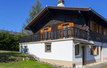 Chalet Chante Neige Holiday Home