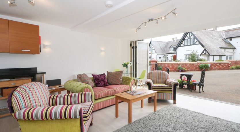 Photo of The Lodge at Cross Cottage