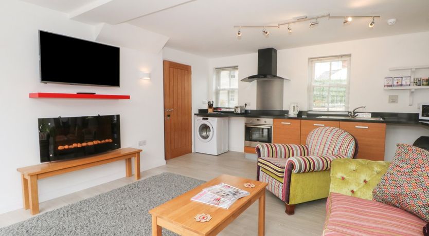 Photo of The Lodge at Cross Cottage