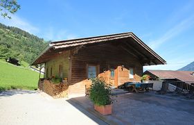 Katharina Holiday Home