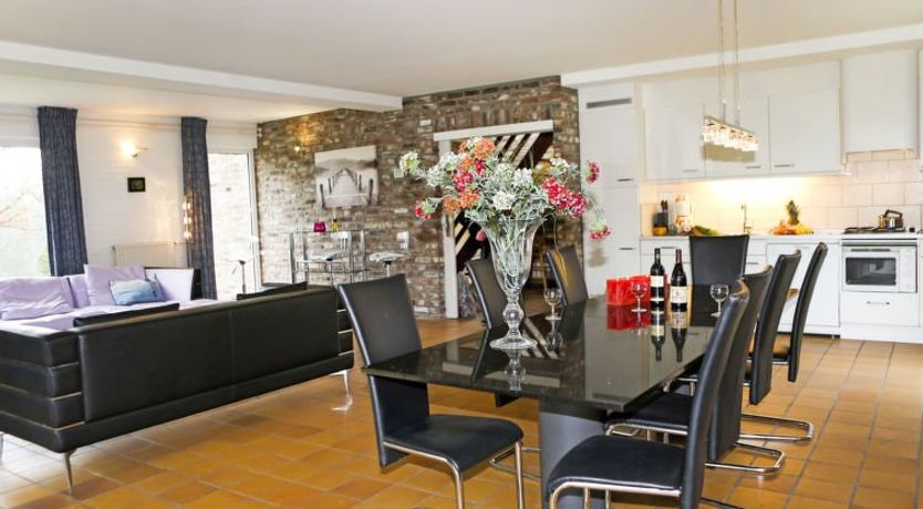 Photo of Vrijstaande 10 persoons