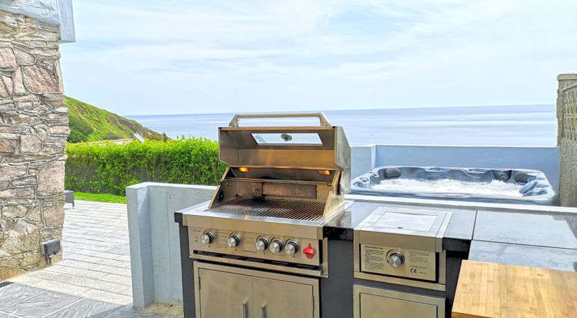 Photo of Stones & Glass