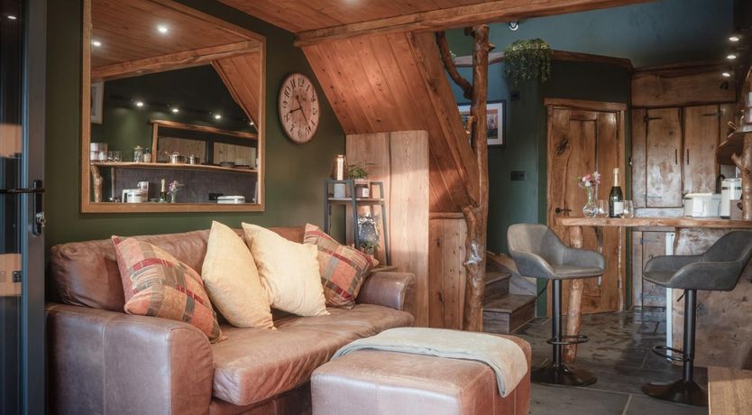 Photo of Peregrine Lodge