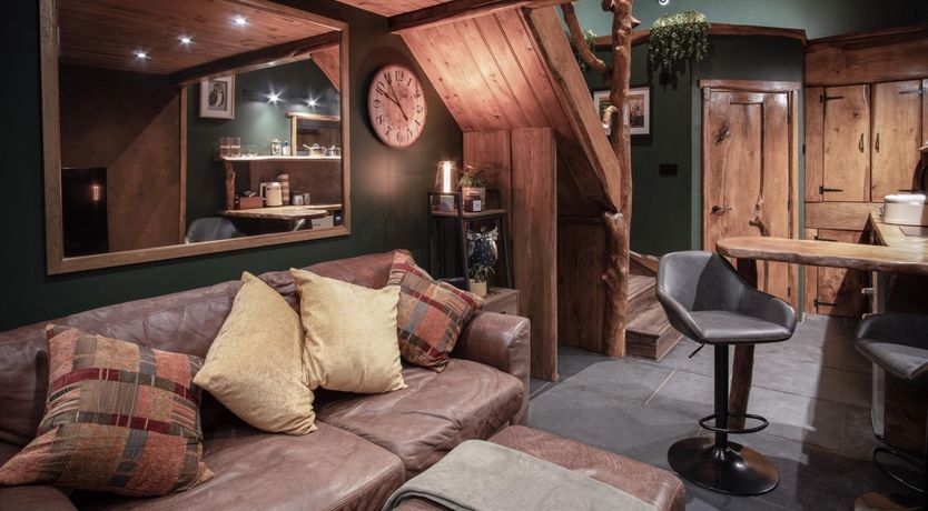 Photo of Peregrine Lodge