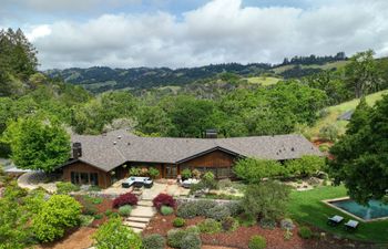 Sonoma Sanctuary Holiday Home