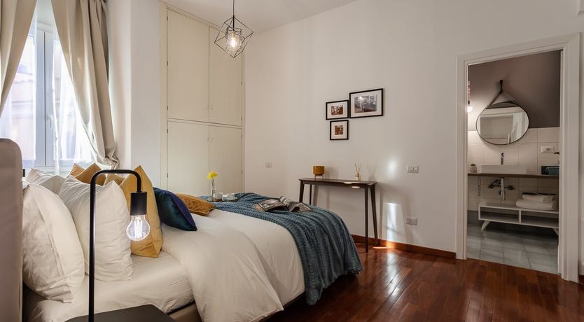 Photo of An Emperor's View