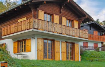 Chalet Enfin Holiday Home