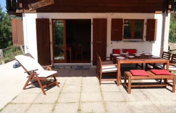 Bisse Coteau Holiday Home