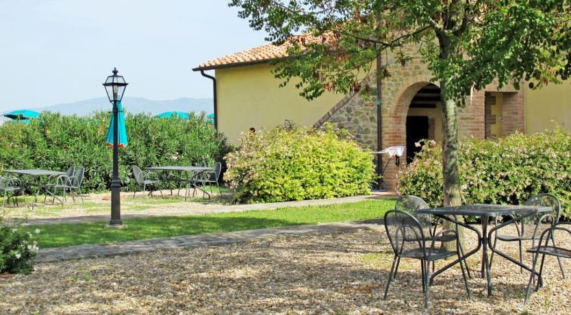 Photo of Principe del Trasimeno Apartment 2