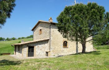 Sociano Holiday Home