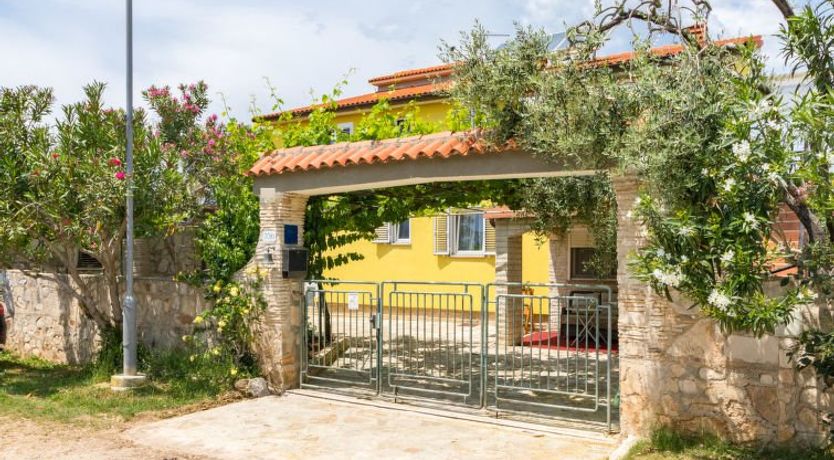 Photo of Villa Sandra Apartment 3