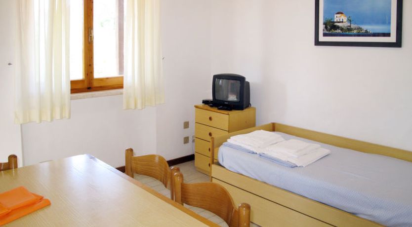 Photo of Elbamar Lacona I Apartment 2