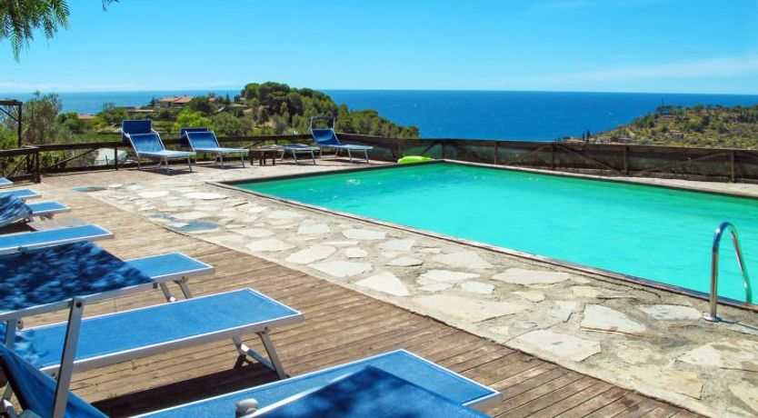 Photo of Le Terrazze del Geco Bungalow B (SLR301) Holiday Home 2