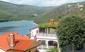 Photo of Violetta Apartment 2