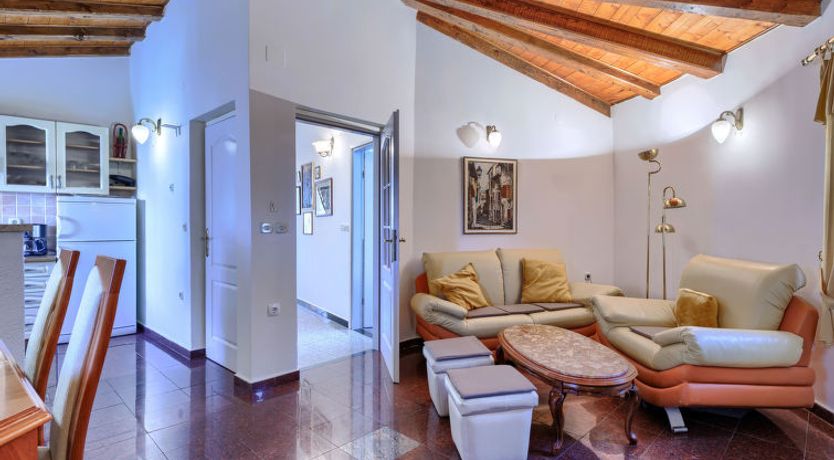 Photo of Rotonda Holiday Home 2