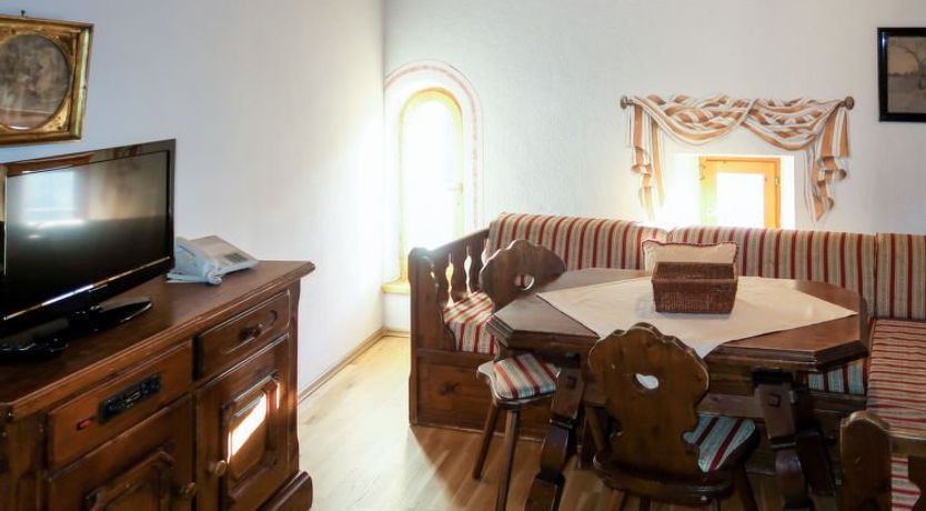 Photo of Burg Biedenegg, Heidenreich Apartment 9