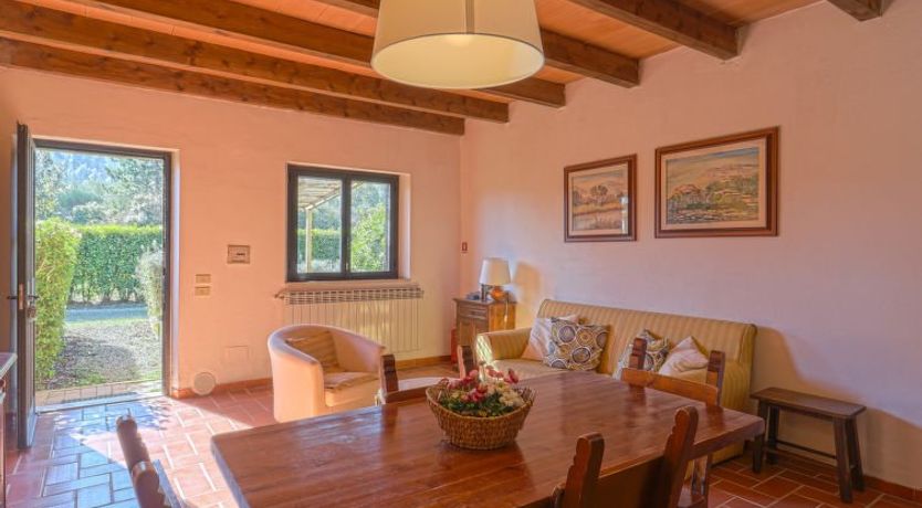 Photo of Fattoria di Fugnano Apartment 3
