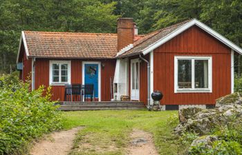 Ängsjömåla Holiday Home