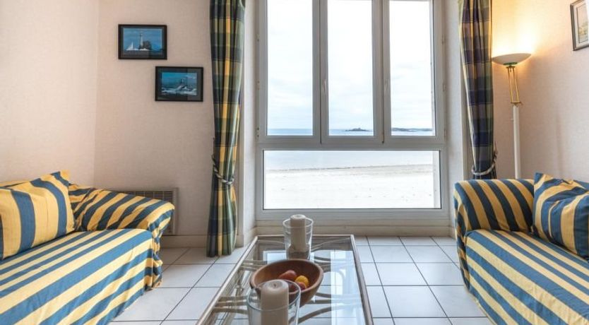 Photo of La Plage Apartment 2