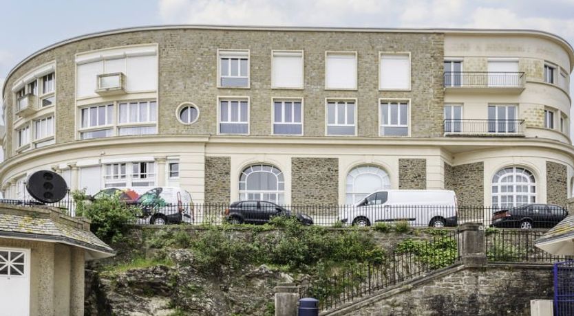 Photo of La Plage Apartment 2