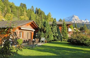 Chalet Lorila Holiday Home