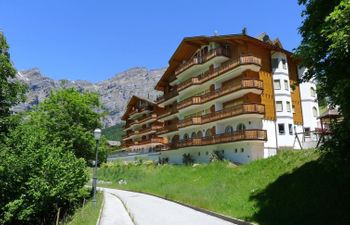 Edelweiss D Apartment 2 Holiday Home