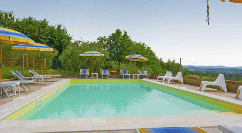 Photo of La Salamandra