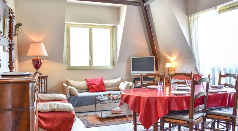 Photo of Marie Antoinette Apartment 2