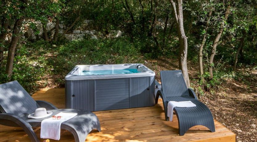 Photo of Mobilhome Villa Prestige with jacuzzi Villa 4