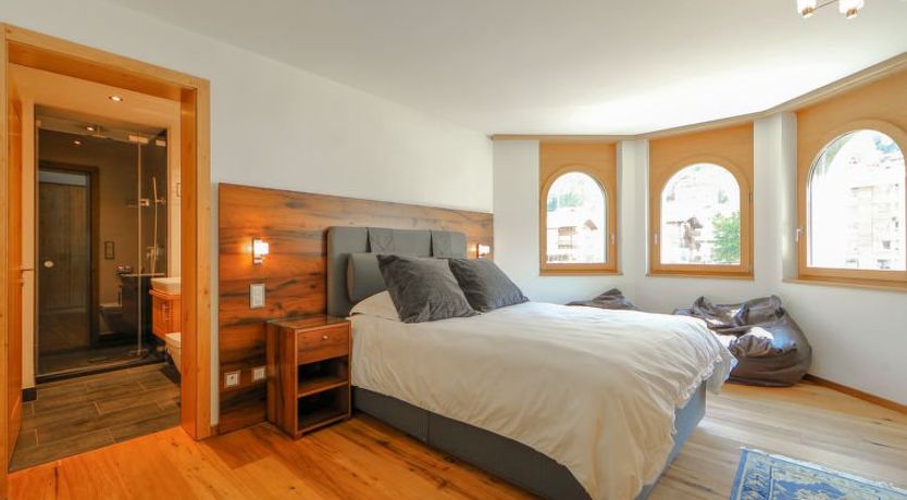 Photo of Whymper Apartment 4