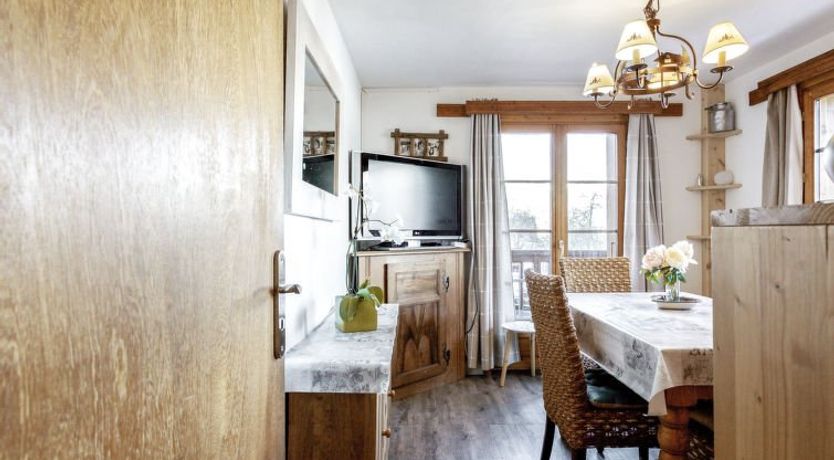 Photo of A la Claire Fontaine 1