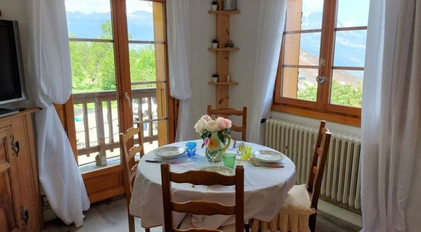 Photo of A la Claire Fontaine 1