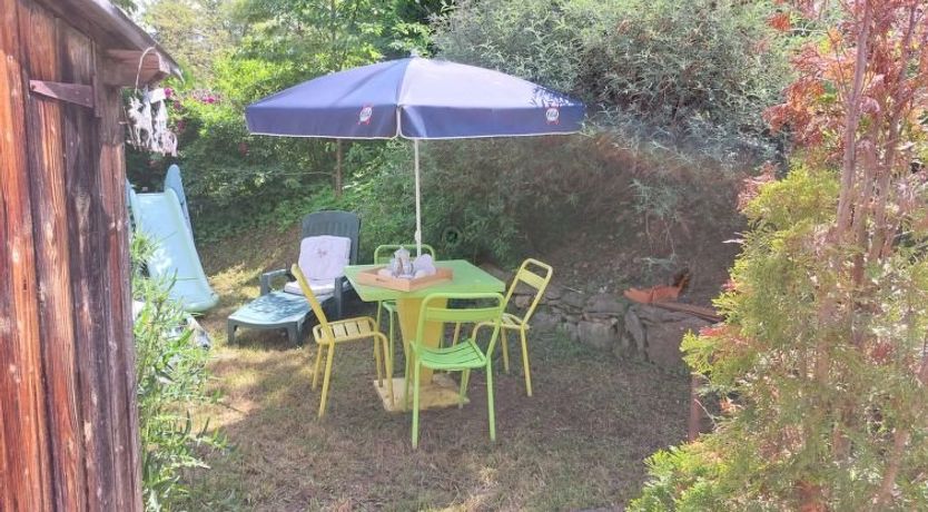 Photo of A la Claire Fontaine 1