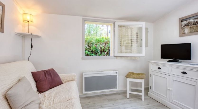 Photo of Les Palombes Holiday Home 8