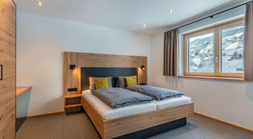 Photo of Leo Apartment 2