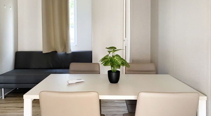 Photo of Bungalow Isola Premium