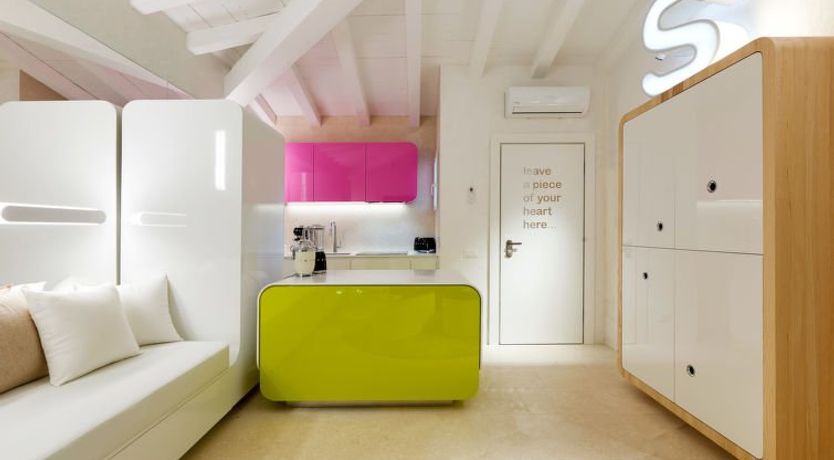 Photo of House Boat Large Holiday Home 3