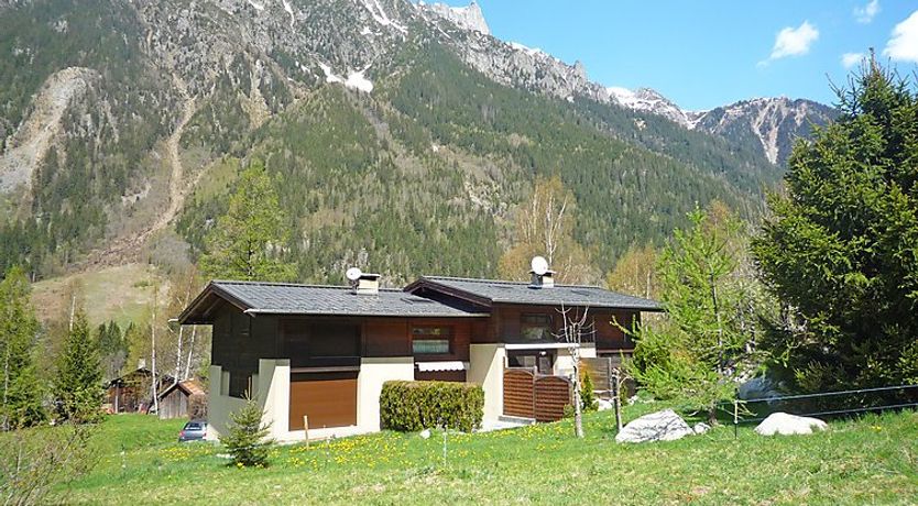 Photo of Les Pelarnys Holiday Home 2