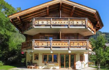 Chalet Sans Soucis Holiday Home