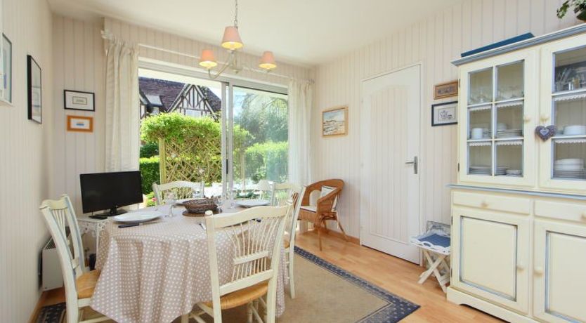 Photo of Jardins du Casino Apartment 2