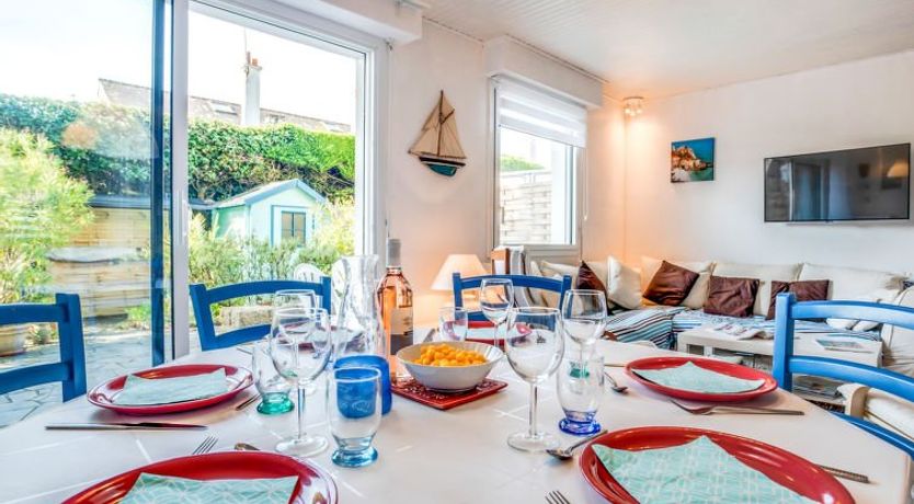 Photo of Les Dunes Holiday Home 2