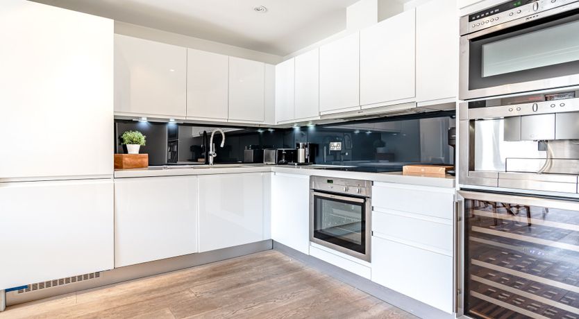 Photo of Bull Inn a China Shop