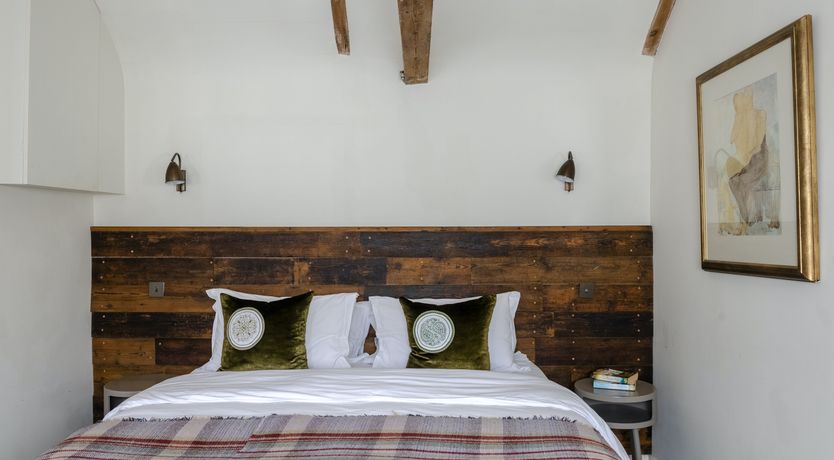 Photo of A Flock of Ducks