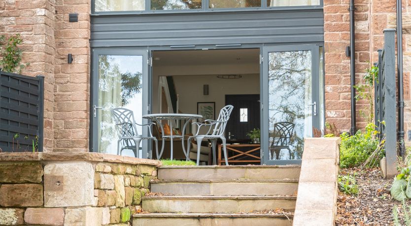 Photo of Look of Luxe