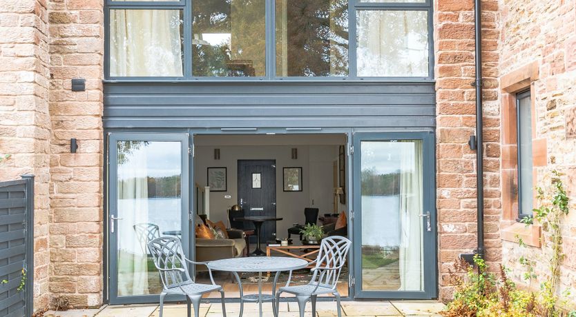 Photo of Look of Luxe