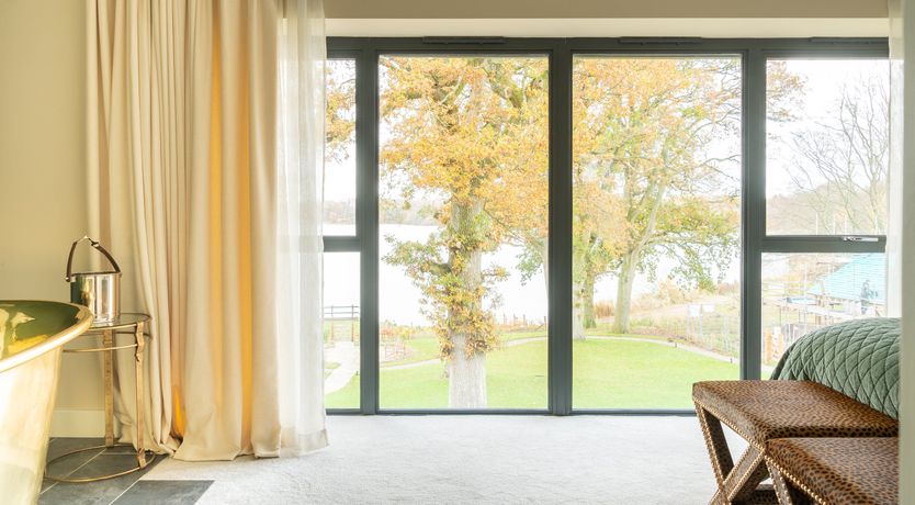 Photo of Look of Luxe