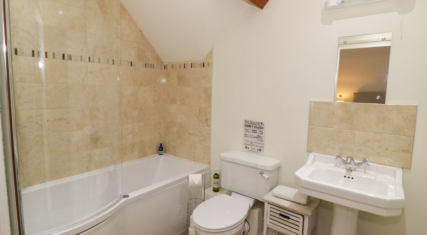 Photo of The Granary at Lane End Farm