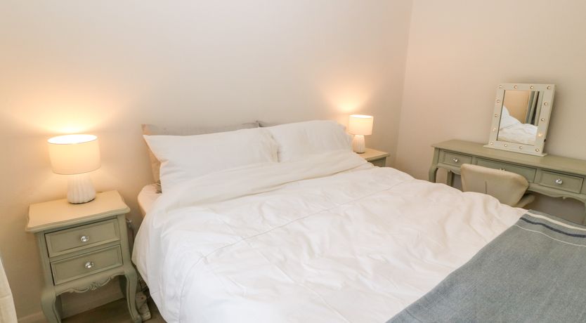 Photo of Llewoc Cuddfan